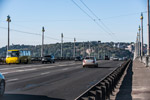 Kiew. Auf der Paton-Brücke