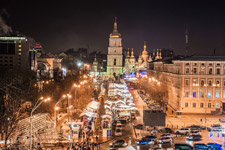 Kiew. Weihnachtsbaum am Sophienplatz