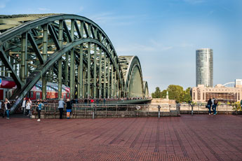 Köln. Hohenzollernbrücke