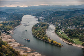 Siebengebirge. Rhein bei Bad Honnef