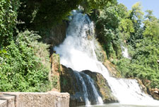 Stadt Edessa. Ein Wasserfall