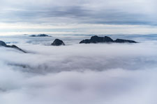 Вид с горы Langletinden. Туман