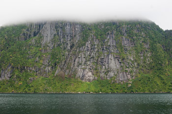Sløverfjorden. Austpollen. Гора Blåbergheia