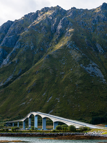 Lofoten. Gimsøystraumen Brücke