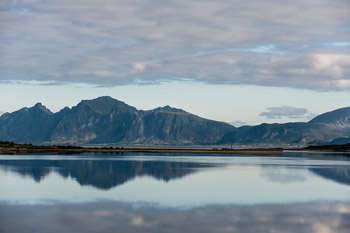 Lofoten. Insel Austvågøya. Morfjorden