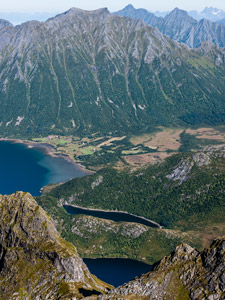 Лофотенские острова. Остров Austvågøya. Гора Mathmora