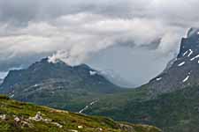 Вид на гору Innerdalstårnet