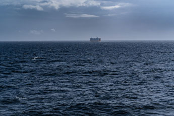 Fähre Larvik - Hirtshals. Nordsee. Containerschiff