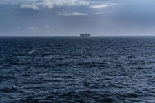 Fähre Larvik - Hirtshals. Nordsee. Containerschiff