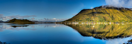 Hadselfjord. Insel Hinnøya