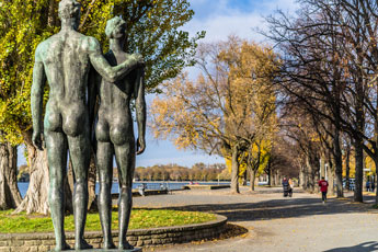 Maschsee. Das Menschenpaar