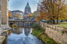 Hannover. Friederikenbrücke und Neues Rathaus