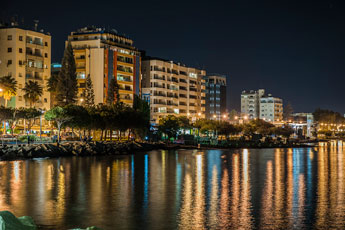 Limassol. Strandpromenade
