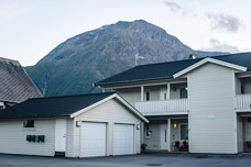 Istfjorden. Åndalsnes. Ein Haus