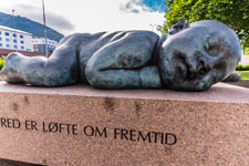 Stadt Narvik. Ein Denkmal