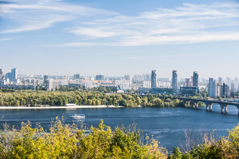 Kiew. Ausblick vom rechten Ufer