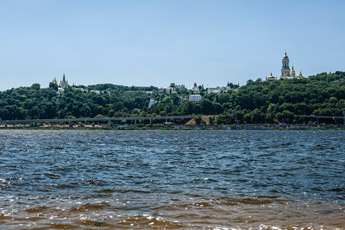 Kiew. Ausblick auf das Kiewer Höhlenkloster