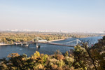 Kiew. Fußgänger-Brücke