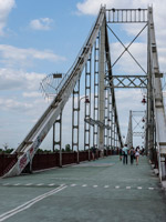 Kiew. Fußgänger-Brücke