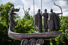 Kiew. Denkmal für die Kiewer Stadtgründer