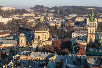 Lemberg. Ein östlicher Ausblick vom Rathaus