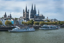 Köln. Altstadt Nord. Am Kai