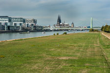 Köln-Deutz. Poller Wiesen