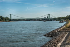 Köln. Rodenkirchener Brücke