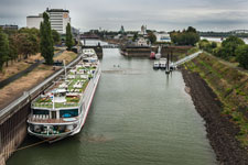 Köln. Deutzer Hafen