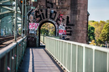 Köln. Südbrücke