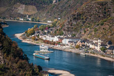 Rhein an Sankt Goarshausen