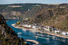 Rhein an Sankt Goarshausen
