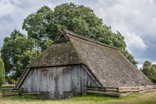 Lüneburger Heide. Reetscheune