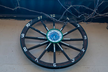 Nordschwarzwald. Gündringen. Eine Uhr