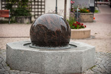 Nordschwarzwald. Nagold. Kugelbrunnen