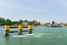 Am Rhein. Rheinfähre Plittersdorf–Seltz