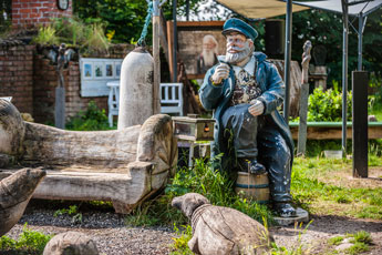 Kap Arkona. Seemann und Robbe