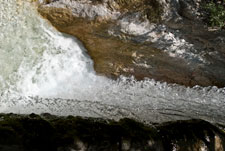Ein Zufluss Moglenitsas nahe Dorf Loutraki