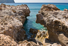 Zerklüftete Küste. Wanderweg: Paleochora - Sougia