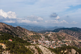 Troodos-Gebirge. Dorf Pedoulas