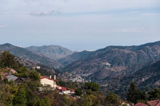 Troodos-Gebirge. Dorf Pedoulas