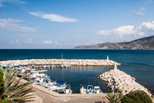 Dorf Akro Pomos