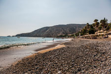 Pissouri Bucht. Kiesel Strand