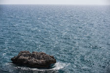Petra tou Romiou. Ein Felsen