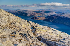 Abstieg vom Botnkrona. Insel Alsta