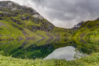 Insel Austvågøya. Zur Trollfjordhytta. Austpolldalen. See Höhe 273 m