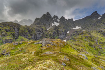Insel Austvågøya. Zur Trollfjordhytta.
																  Blick zu Bergen