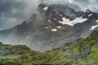 Insel Austvågøya. Zur Trollfjordhytta.
																  Trolltindan