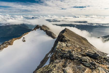 Am Berg Langletinden. Berg Kråkrøtinden