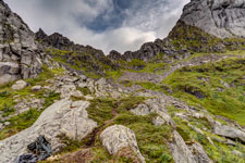 Insel Austvågøya. Zum Berg Vågakallen. Kvanndalstinden